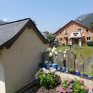 Chez Corine Marque Badet Luz-Saint-Sauveur